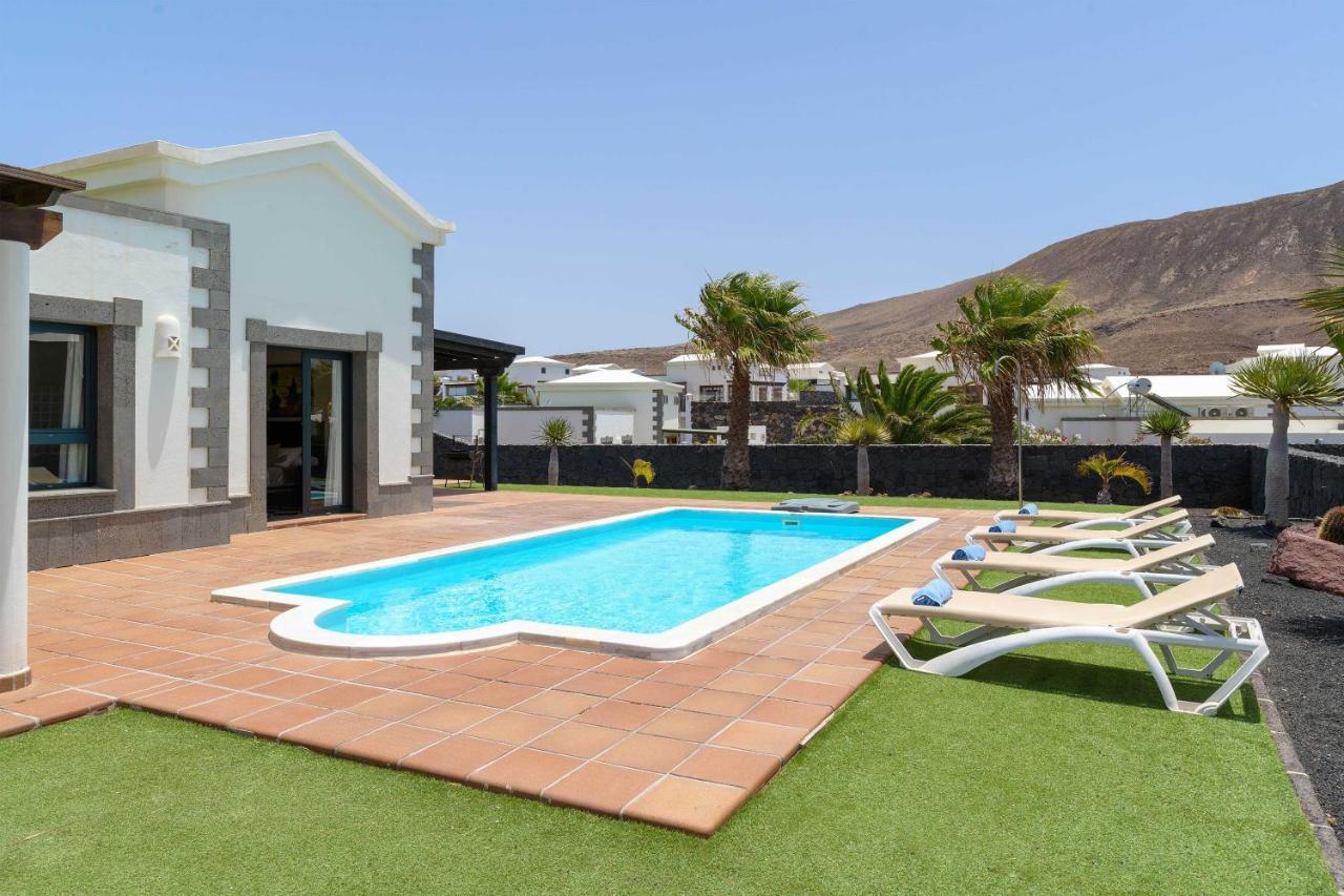 Villa Esterlicia Playa Blanca  Bagian luar foto